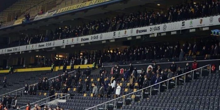 Ünlü gazeteci Orhan Yıldırım Fenerbahçe Galatasaray maçında tribünleri dolduran seyircileri paylaştı