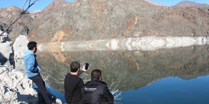 Erzurum'da sular çekilince ortaya çıktı. Görenler şaşırıp baka kaldı 