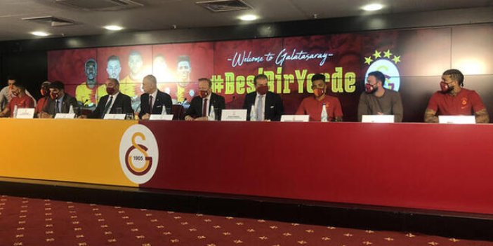 Galatasaray’da yeni transferler imzaladı