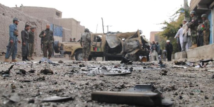 Afganistan'da bomba yüklü araçla terör saldırısı