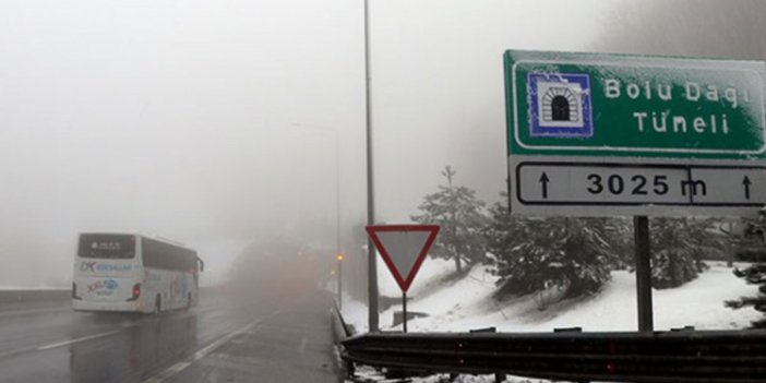 Bolu Dağı'nda kar, tipi ve sis etkili oluyor