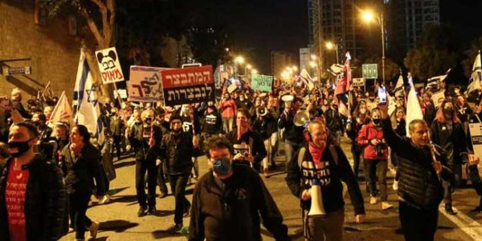 Binlerce İsrailliden Netanyahu protestosu