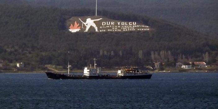 Rus Donanması'na ait tanker Çanakkale Boğazı'ndan geçti