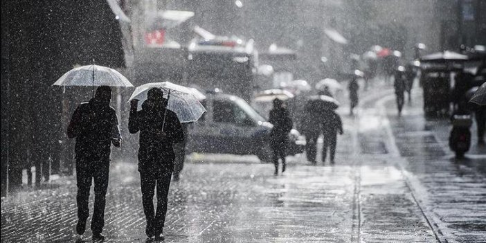 Meteoroloji'den yurt geneli için yağış uyarısı. Yağışlar kaç gün sürecek. Vatandaşlara önemli uyarı