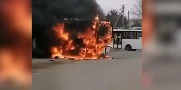 Yolcu otobüsü cayır cayır yandı