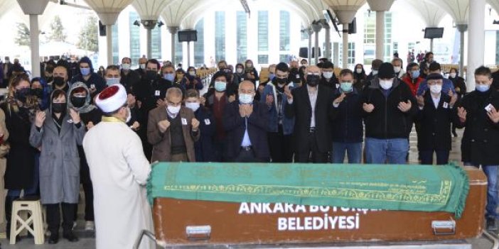 Ünlü manken Karahan Çantay Ankara'da toprağa verildi