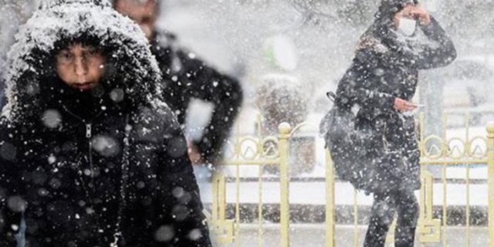 Kar ve soğuk hava geri geliyor. Kaç gün süreceği belli oldu. Meteoroloji uzmanı Orhan Şen açıkladı