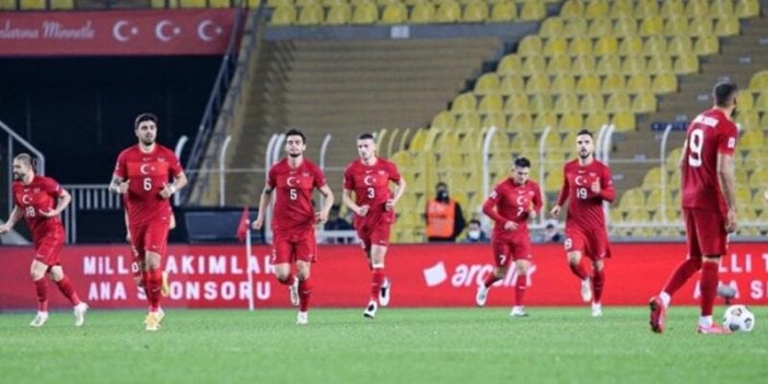 Türkiye - Hollanda maçı 11'i belli oldu