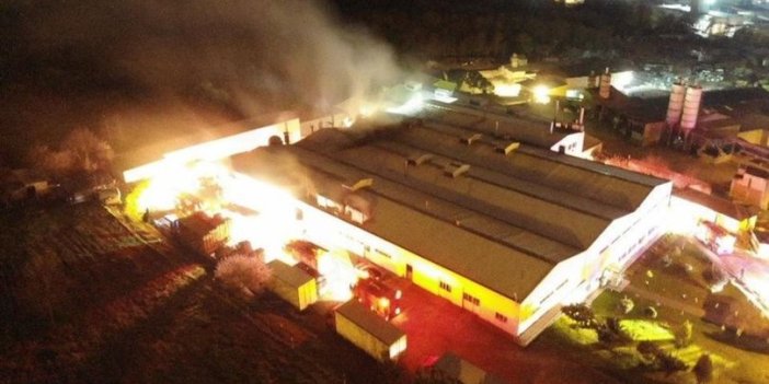 Çekmeköy'de gıda üretim tesisinde yangın