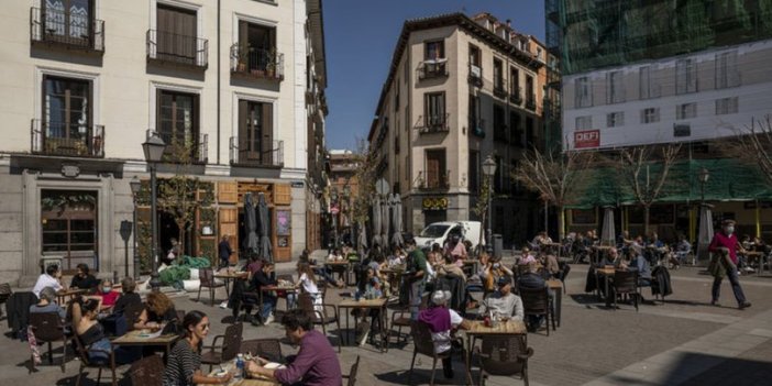 İspanya'dan tartışmalı turist kararı