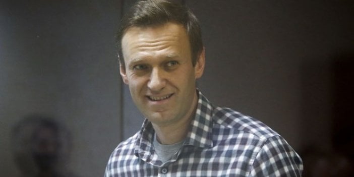 Rus muhalif Navalny artık ayağa bile kalkamıyor