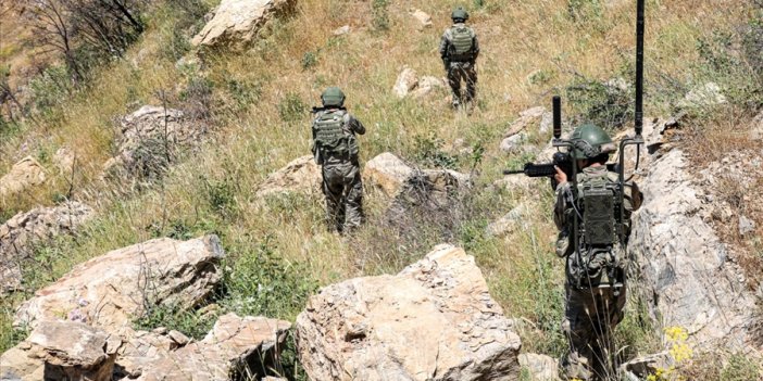 Irak kuzeyinde PKK'ya ait silah ve mühimmat ele geçirildi