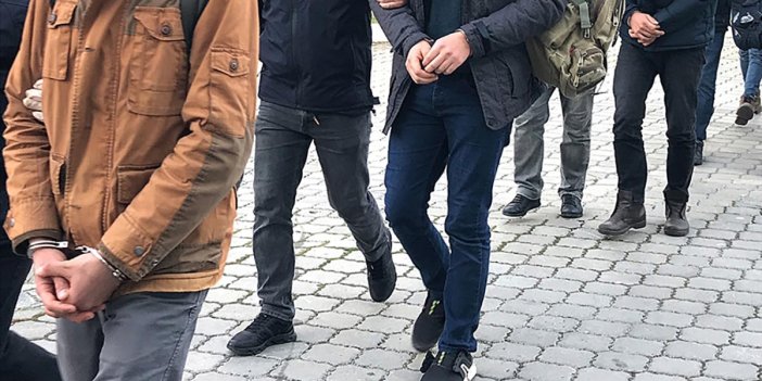 Sınav sorularına alan 16 FETÖ'cuya gözaltı kararı