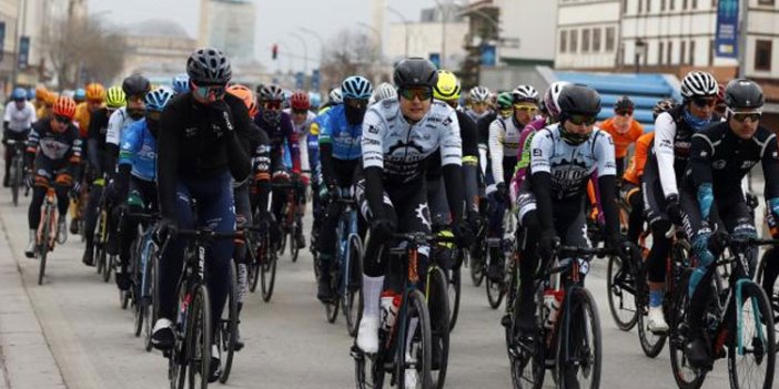 56. Cumhurbaşkanlığı Türkiye bisiklet turu devam ediyor