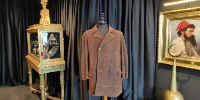 Atatürk'ün yaverinin evinde unuttuğu ceketi müzayedede. İşte o ceketin duygulandıran hikayesi