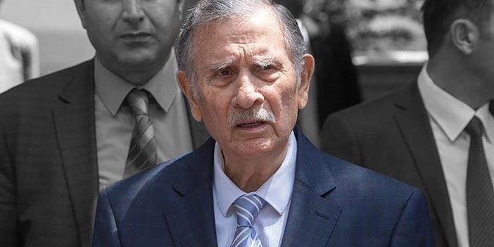 Eski başbakan Yıldırım Akbulut hayatını kaybetti