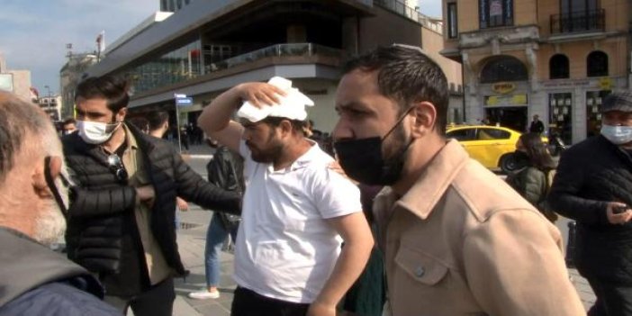 Taksim'de seyyar satıcı zabıta kavgası