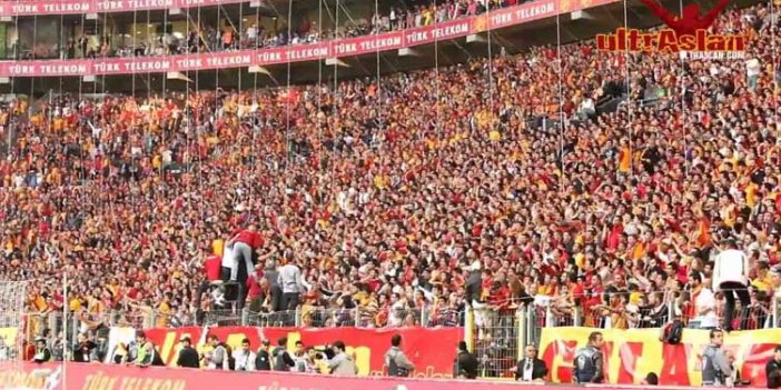 UltrAslan'dan Galatasaray Başkanı Mustafa Cengiz'e muhtıra