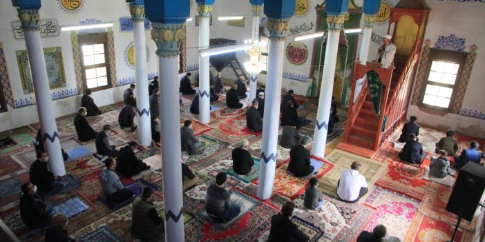 Tarihi Cami 8 yıl sonra açıldı