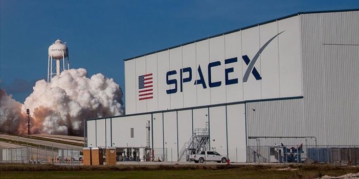 4 astronotu taşıyan SpaceX mekiği Uluslararası Uzay İstasyonu'na ulaştı