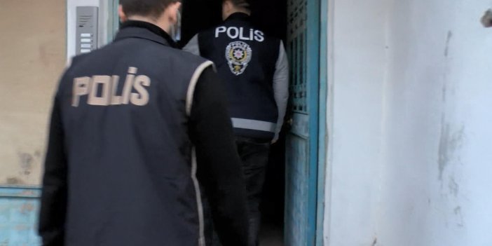 İstanbul ve İzmir merkezli FETÖ'ye dev operasyon. Yüzlerce gözaltı