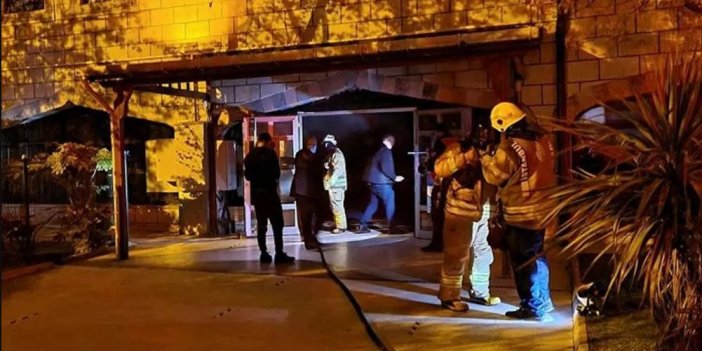 İstanbul'da cami yangını