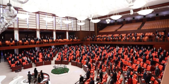 AKP milletvekili bir yılda üçüncü kez koronaya yakalandı