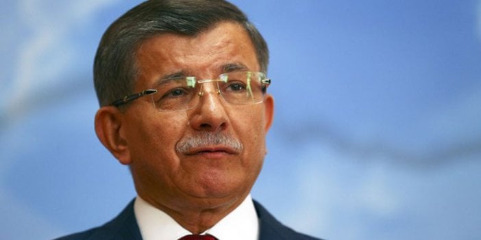 Kovulan kovulduktan sonra Ahmet Davutoğlu MHP ile kriz yaşayan HaberTürk'e destek çıktı