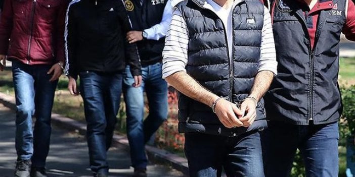 Adana'da uyuşturucu operasyonu: 8 gözaltı