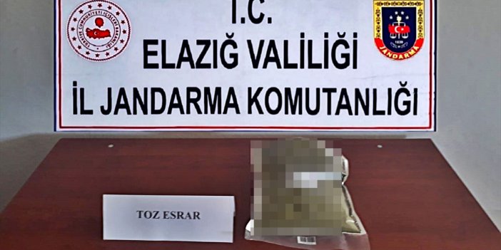 Çalıların arasına uyuşturucu saklarken yakalandı