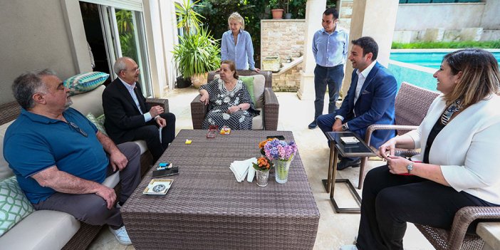 Kılıçdaroğlu Turgut Özal’ın ailesini ziyaret etti