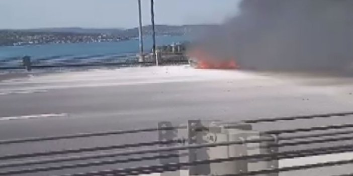 FSM Köprüsü’nde otomobil yanıyor