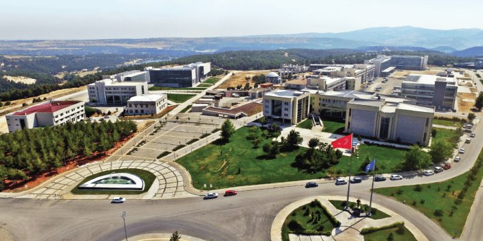 Uşak Üniversitesi 35 Öğretim Üyesi alıyor