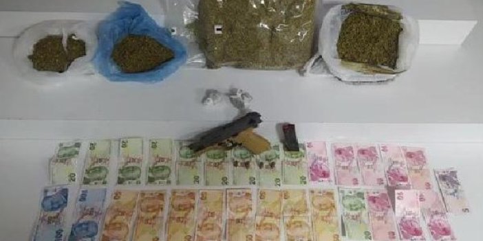 Ataşehir'de uyuşturucu satarken yakalanan şüpheli tutuklandı
