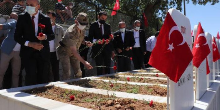 PKK'nın katlettiği 30 köylü anıldı. Kundaktaki bebekleri bile öldürmüşlerdi