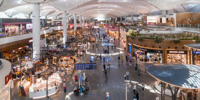 İstanbul Havalimanı'na 3 günde 100 bin yolcu geldi