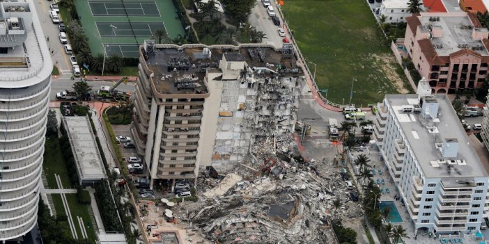 Miami'de çöken bina enkazındaki çalışmalara ara verildi