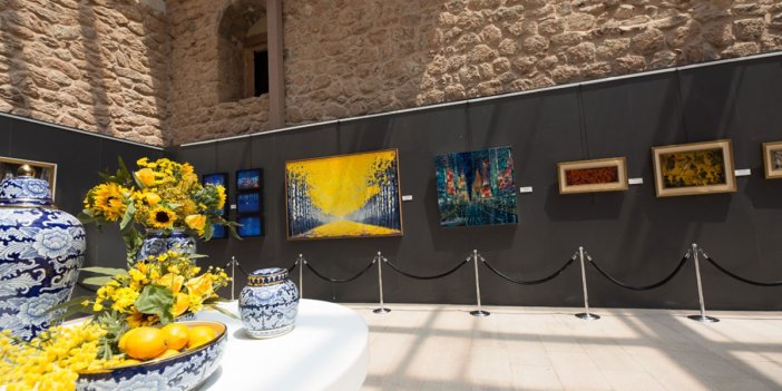 İshak Paşa Sarayı'nda İtalyan ressamların tabloları için sergi açıldı