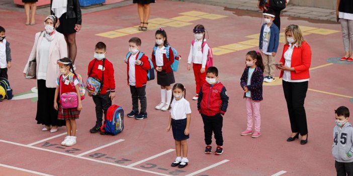 Bakan Selçuk okulların açılacağı tarihi açıkladı