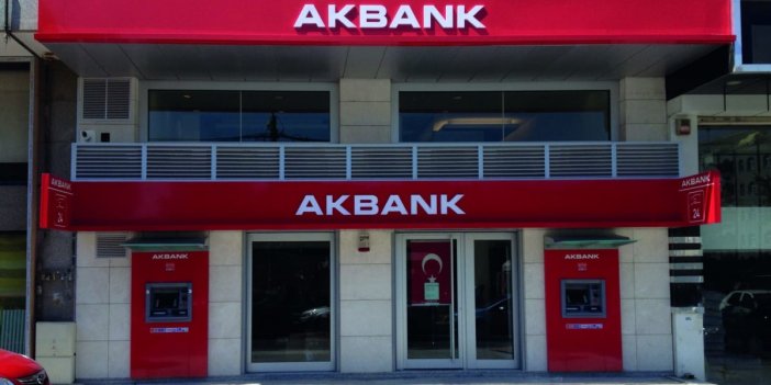 Sistemin çöktüğü Akbank'tan KAP'a açıklama
