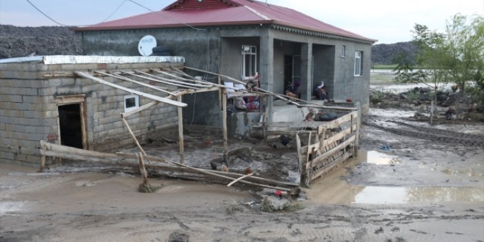 Iğdır sele teslim: Evleri su bastı, tarlalar zarar gördü