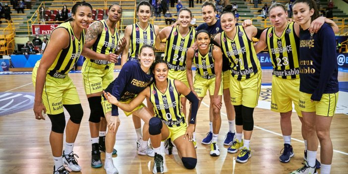 Fenerbahçe Öznur Kablo'da 5 basketbolcunun sözleşmesi yenilendi