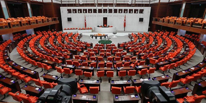 AKP’li vekiller Erdoğan’dan, muhalefetin Meclis konuşmalarının ‘kısıtlanmasını’ istedi