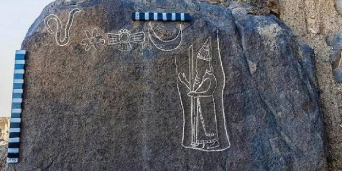 Suudi Arabistan'da 2 bin 600 yıllık ''yazıt'' keşfedildi