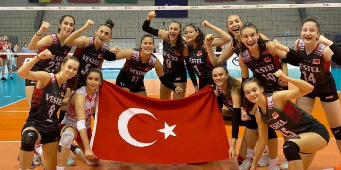 16 Yaş Altı Kız Voleybol Milli Takımı, Avrupa Şampiyonası’nda yarı finalde