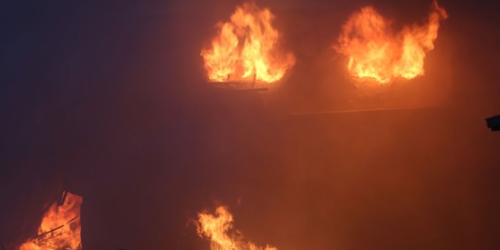 Kahramanmaraş'taki yangın beş tesise daha sıçradı