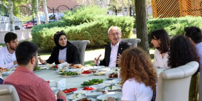 Kılıçdaroğlu ODTÜ'lü gençlerle bir araya geldi