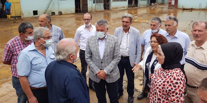 İYİ Partili Örs'ten selin vurduğu Rize'ye ziyaret