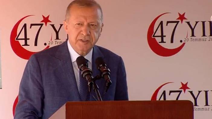 Erdoğan konuşmasında harekatın Başbakanı Bülent Ecevit'in adını anmadı