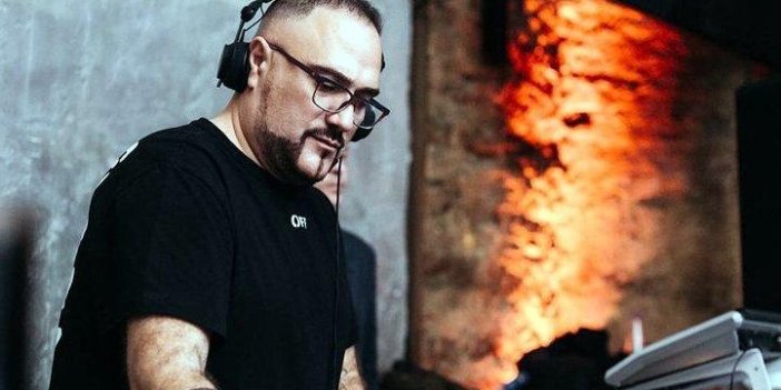 Dünyaca ünlü DJ Karagounis'ü müzik aleti öldürdü